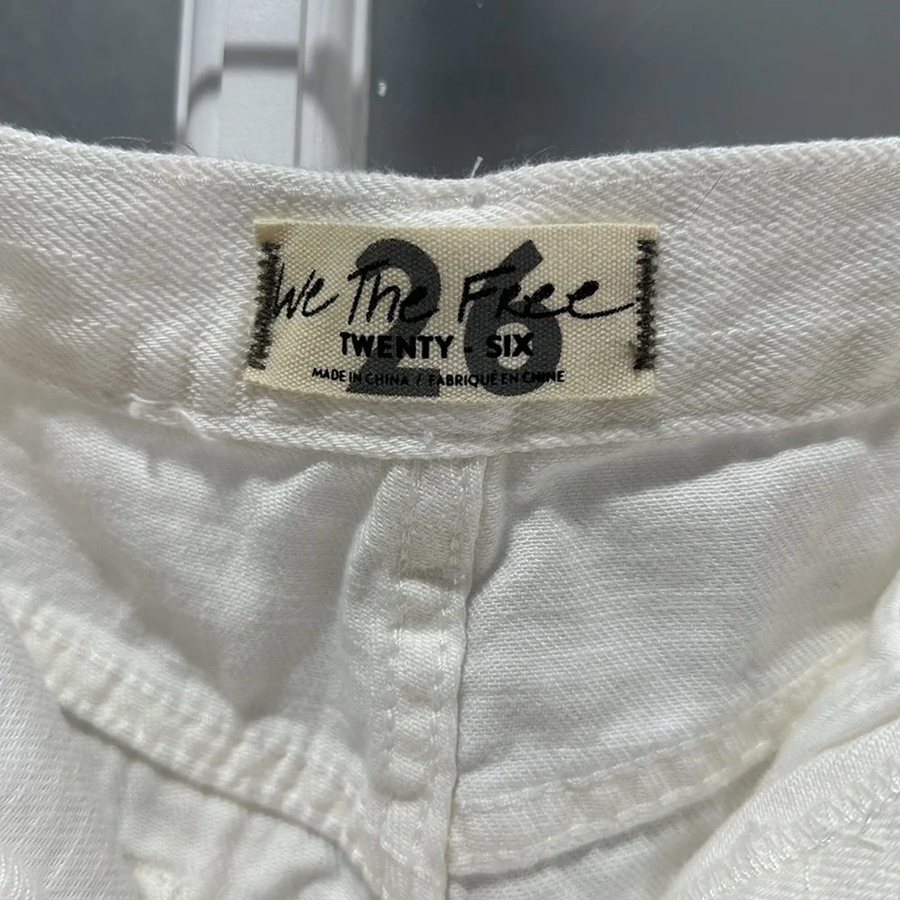 NWT Free People We The Free Living Good Vibrations White Denim Cutoff Shorts - Picture 11 of 11